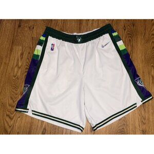 Nike City Edition Milwaukee Bucks Shorts 75th Anniversary Size 50 3XL